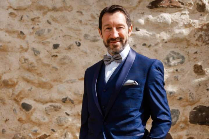Les différents types de tissus utilisés pour les costumes de mariage, Tarbes