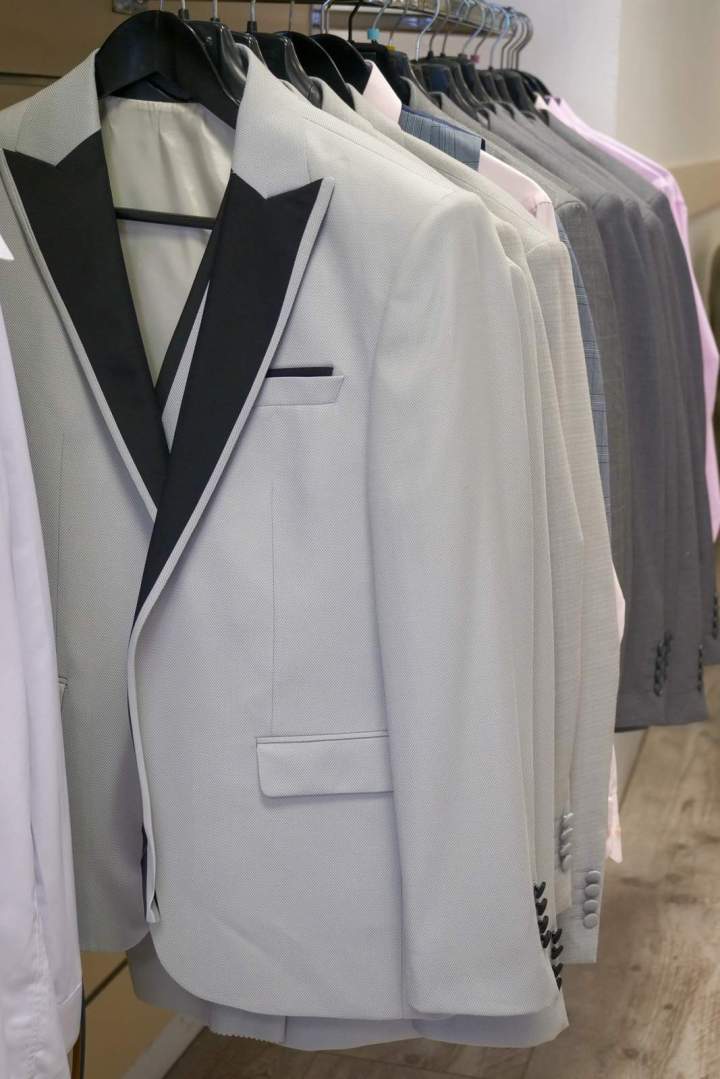 Costume de marié à Tarbes